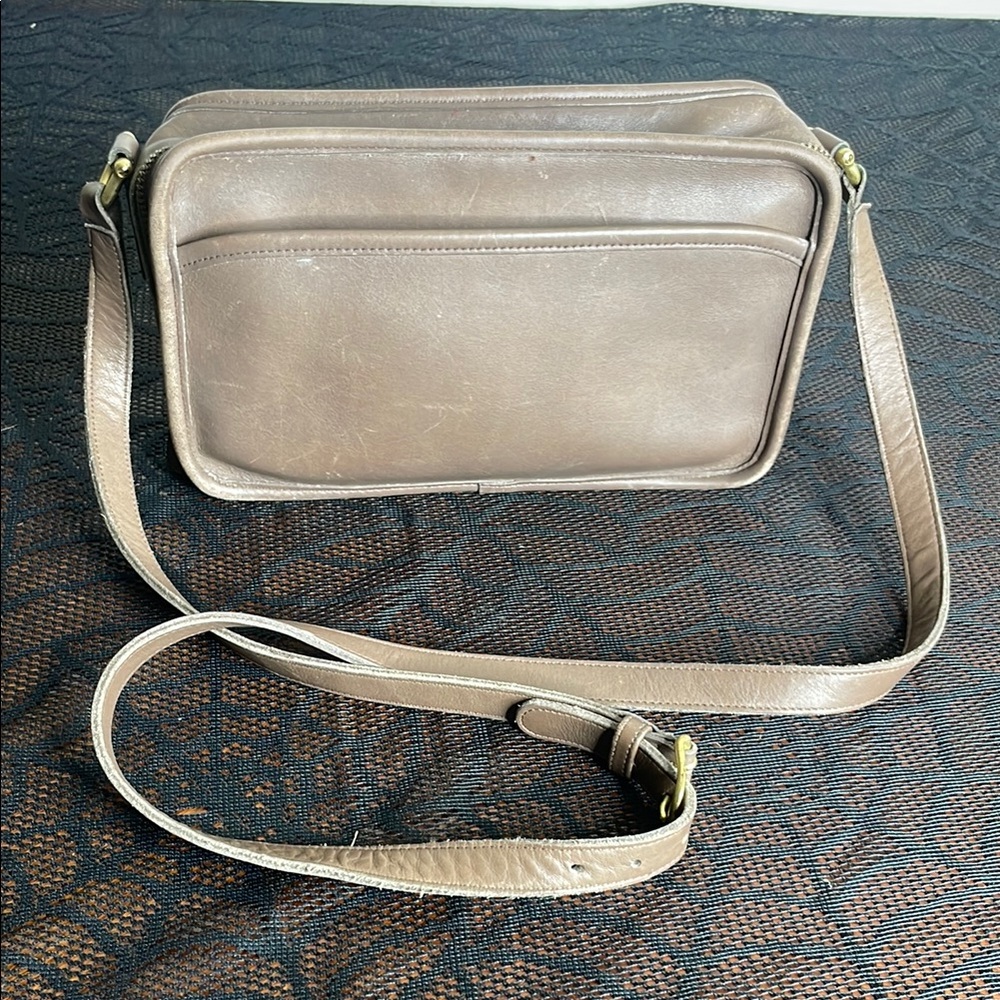 Vintage Coach BrownTaupe Leather Crossbody Handbag #9974